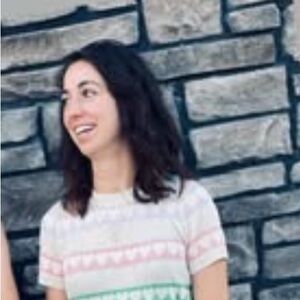 Meet your Posher, Em